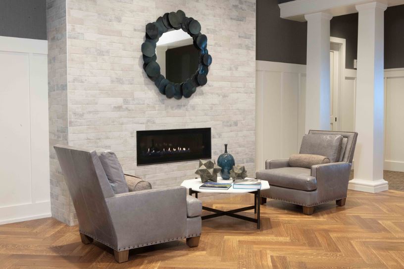 TPC River Highlands Clubhouse Pro Shop, Dining TPC River